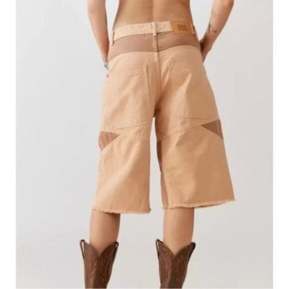 Urban Outfitters BDG Skater Girl Denim Short Seamed Sand Tan Brown New 30 Waist - Picture 5 of 9